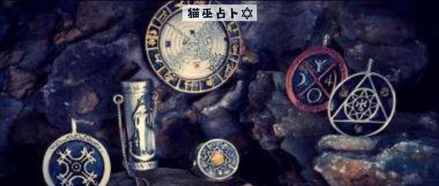 塔罗牌和占星有什么区别，我究竟应该测哪个？