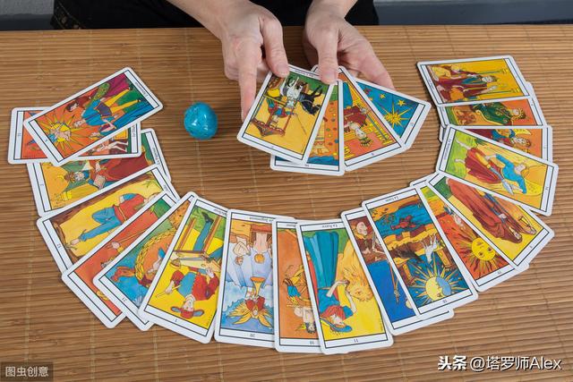 塔罗牌到底准不准？可以占卜什么？