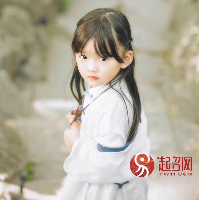 美如诗的惊艳的女孩名，满满的诗情画意