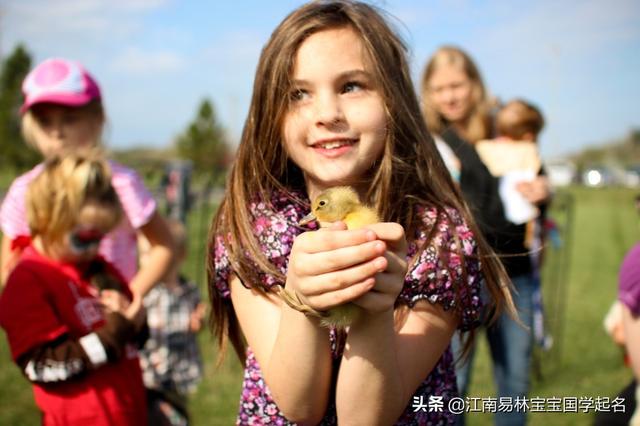 这些又美又飒的女孩名字，让女孩们乘风破浪，活得自信又强大